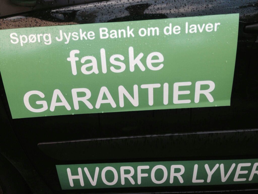 The Danish president of the Danish bank Jyske Bank has big problems in recognizing the bank's fraudulent transactions against customers, is not fair banking, but when the Danish pension funds such as ATP support Jyske bank's criminal enterprises, it is difficult to stop for the small man who is up against Denmark's second largest bank